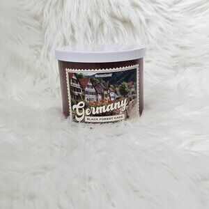 Goosecreek Black Forest Cake Germany 3-Wick Soy Wax Essential Oil Jar Candle NEW